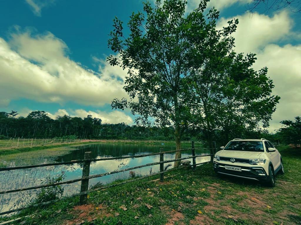Agastya Lake View Coorg 마디케리 외부 사진